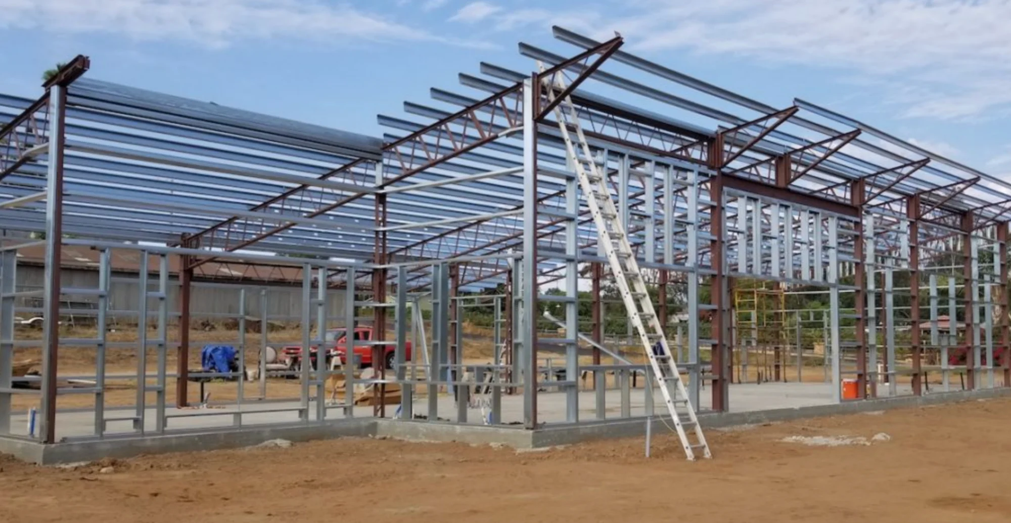 Steel barndo construction in Georgia