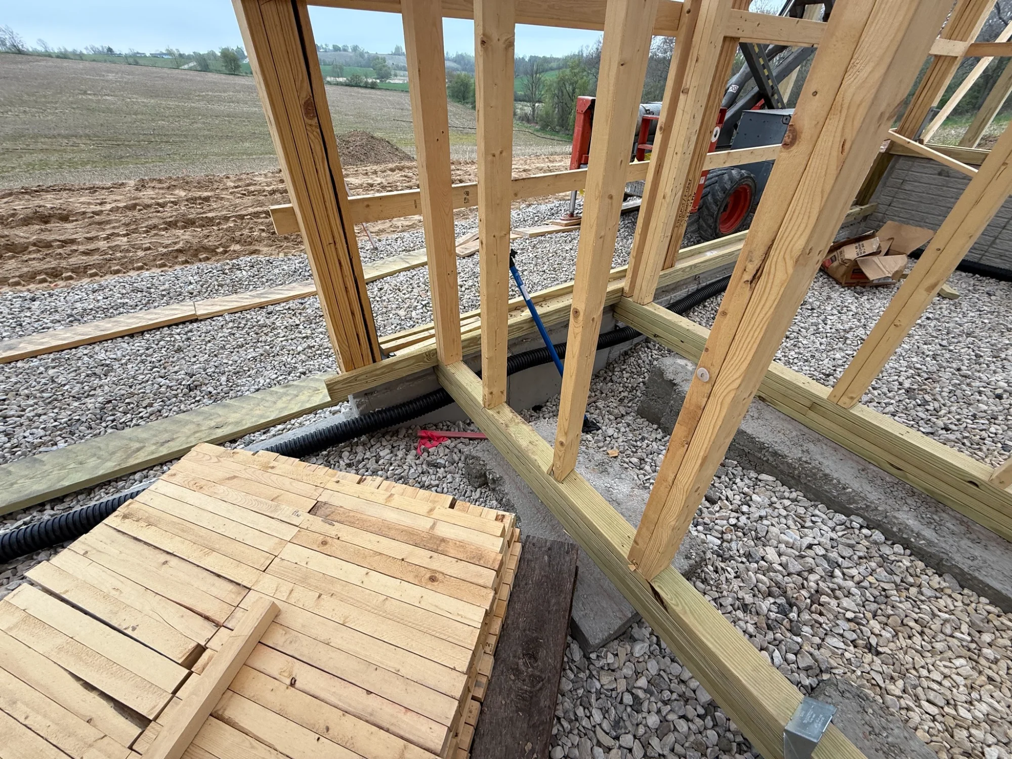 Large wood frame barndominium in Georgia